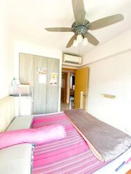 Esparina Residences (D19), Condominium #421356151